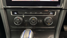 Volkswagen Golf 85kW e-Golf 5dr Auto Electric Hatchback